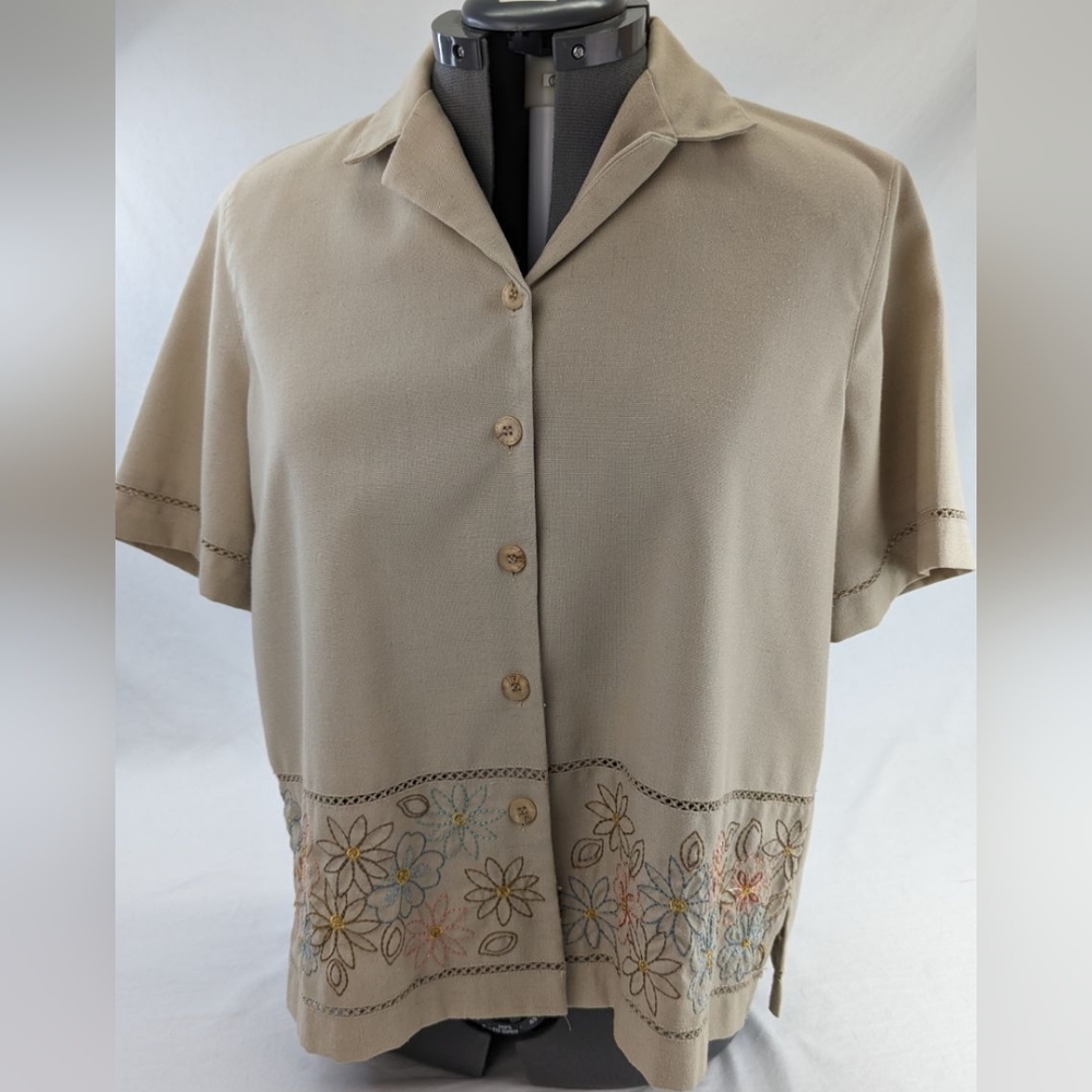 Alfred Dunner Floral stitched button up top with shoulder pads women's size 14P - Picture 4 of 15
